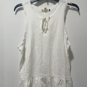 Lagaci off white tank